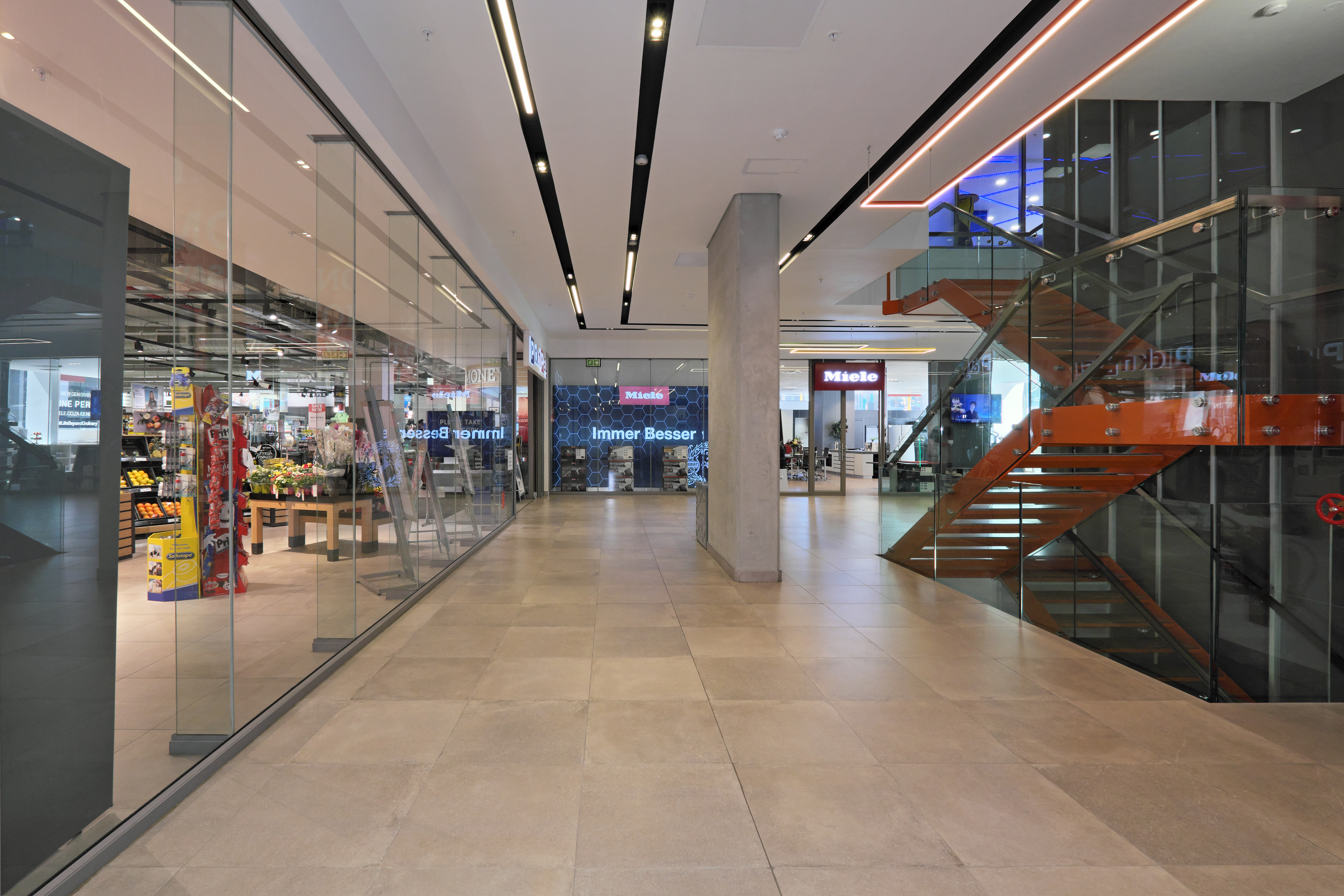 117 on Strand Retail